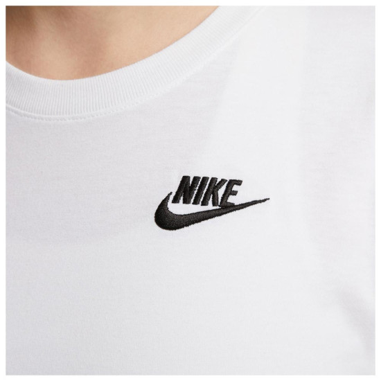 Nike Γυναικεία κοντομάνικη μπλούζα Sportswear Club Essentials T-Shirt